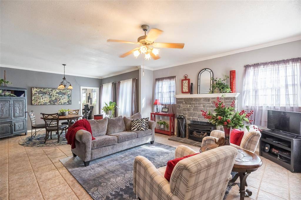 703 E 21st Street, Cisco, TX 76437