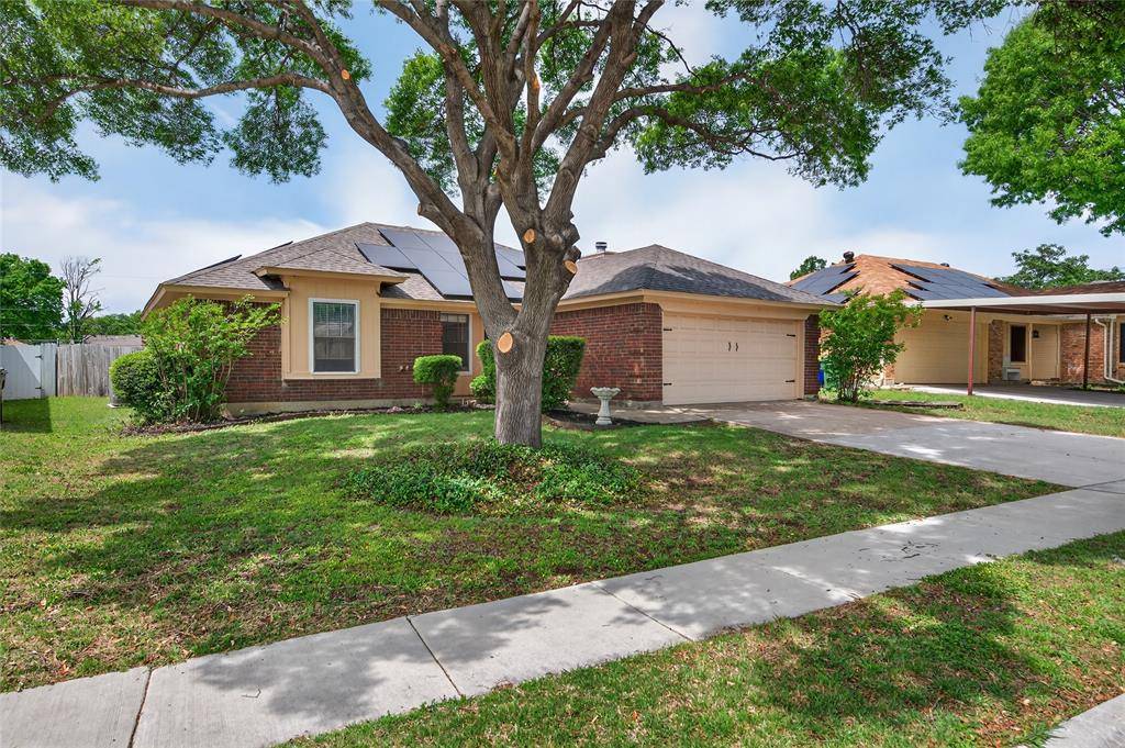 6637 Whitley Road, Watauga, TX 76148