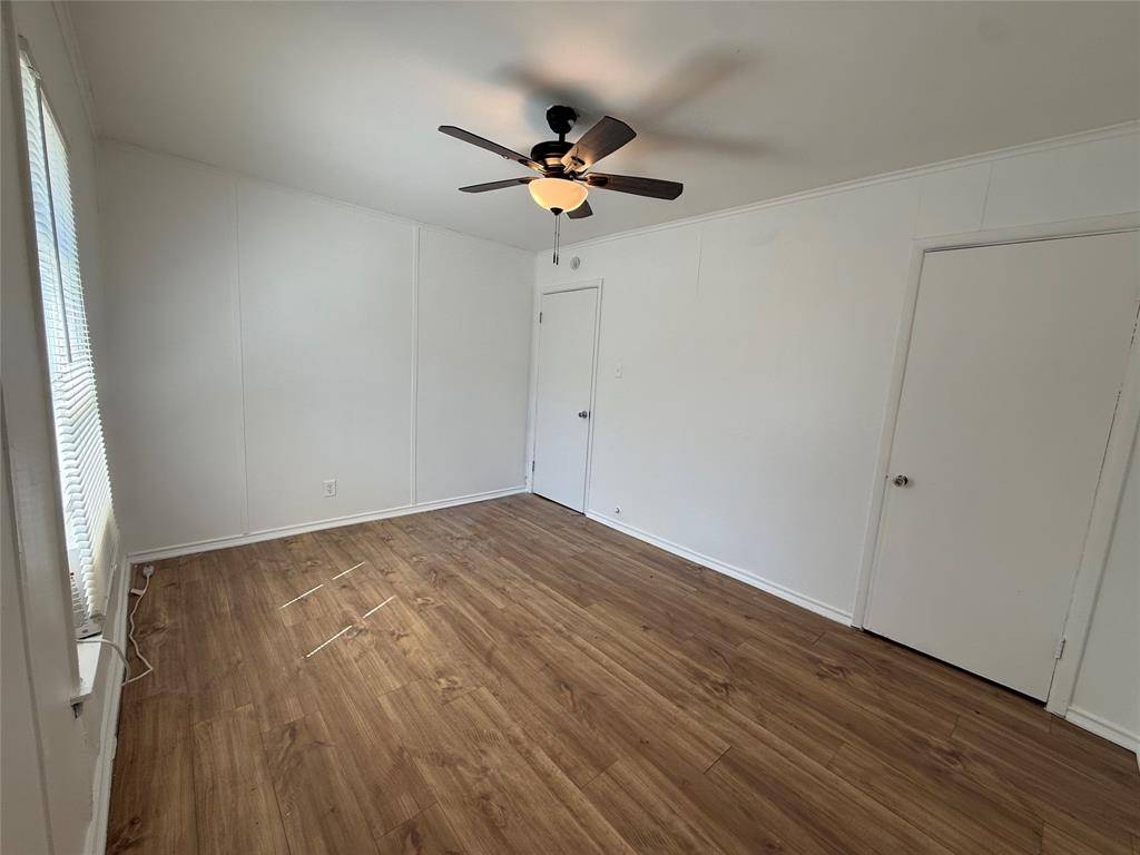 4914 Donnelly Avenue, Fort Worth, TX 76107