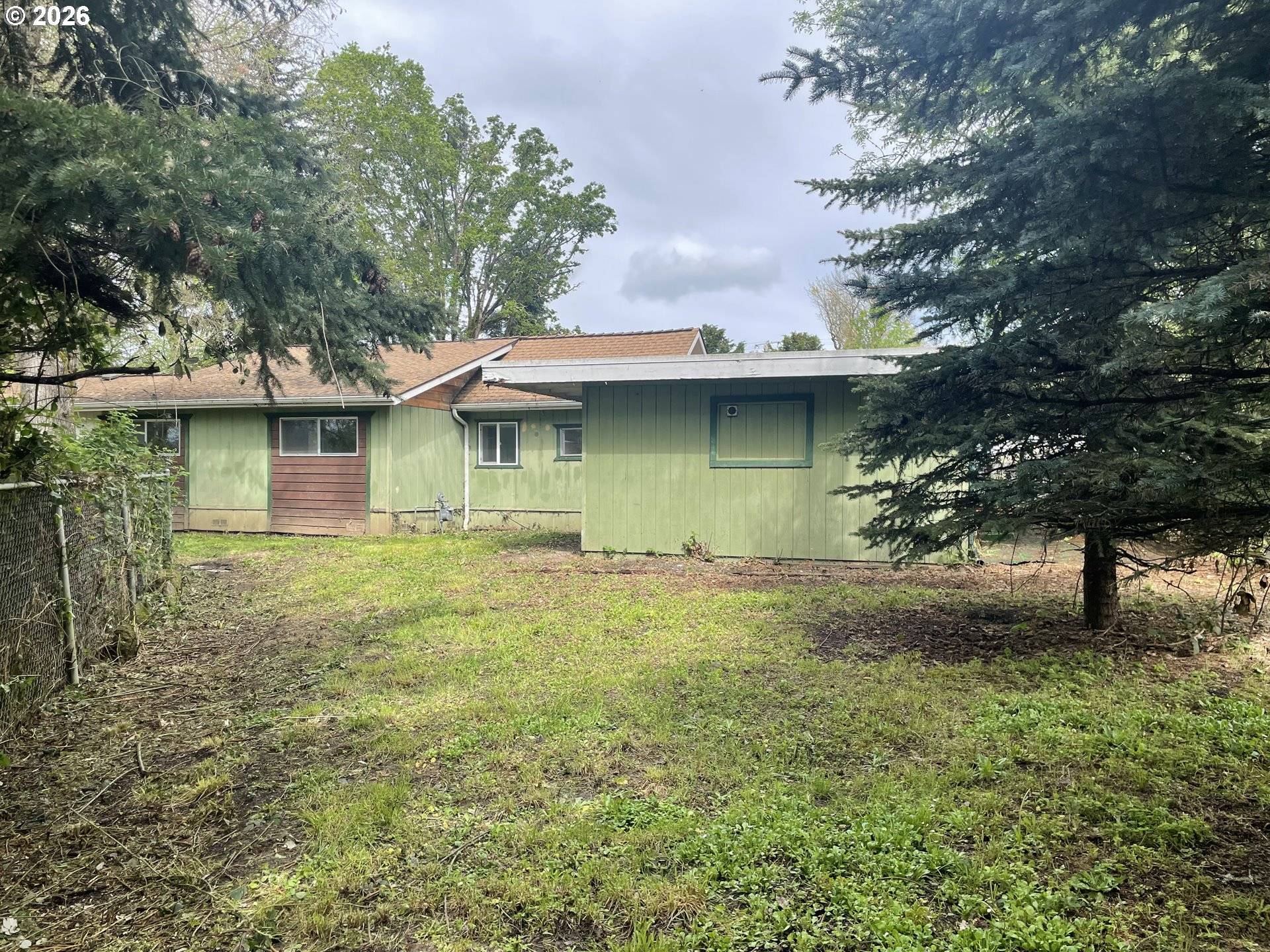 911 NE NEWTON CREEK RD, Roseburg, OR 97470