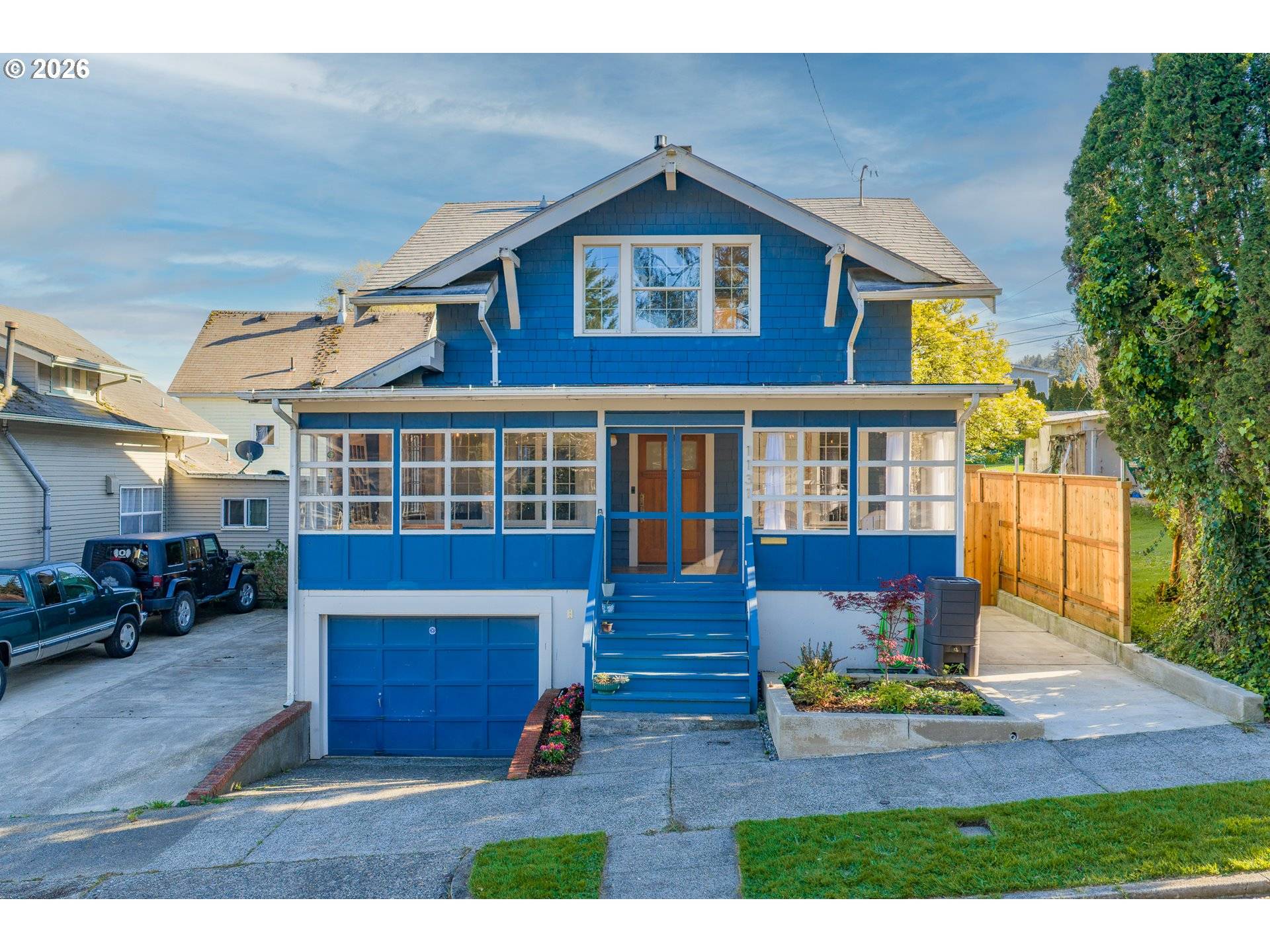 1131 COMMERCIAL AVE, Coos Bay, OR 97420