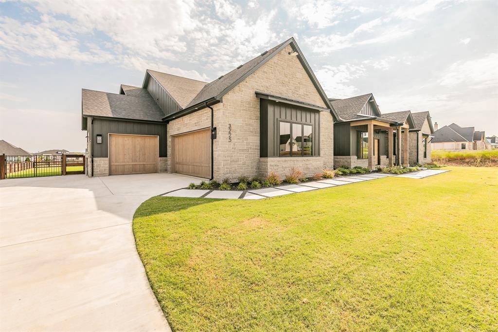 3225 Wellington Lane, Northlake, TX 76247