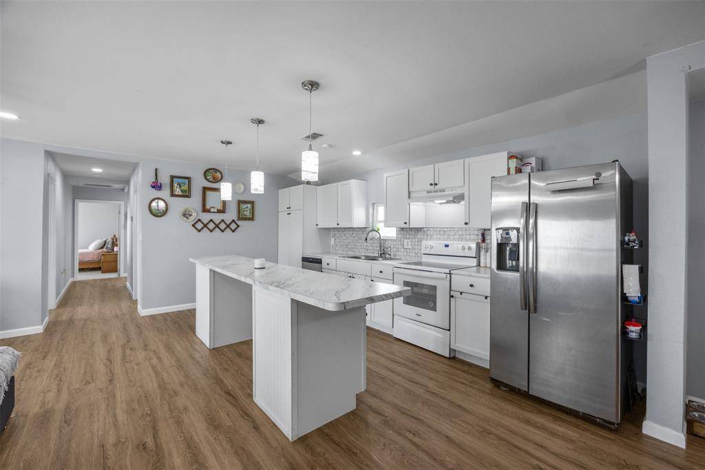 235 Alton Lane, Ennis, TX 75119