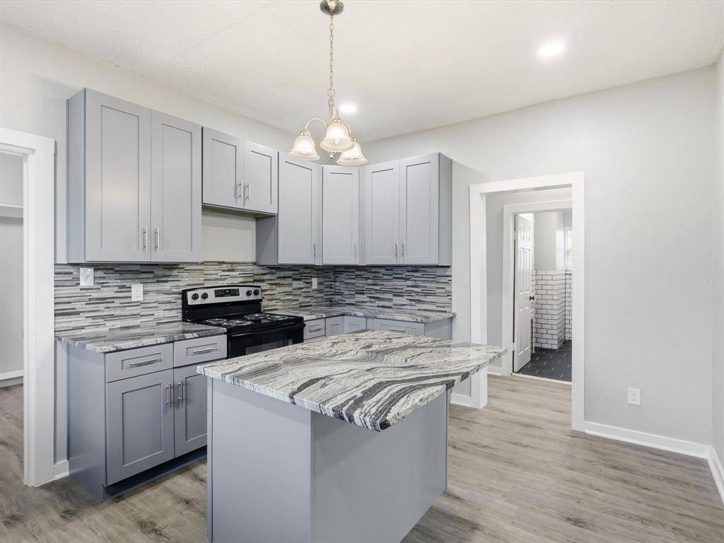 1309 Pennsylvania Avenue, Dallas, TX 75215