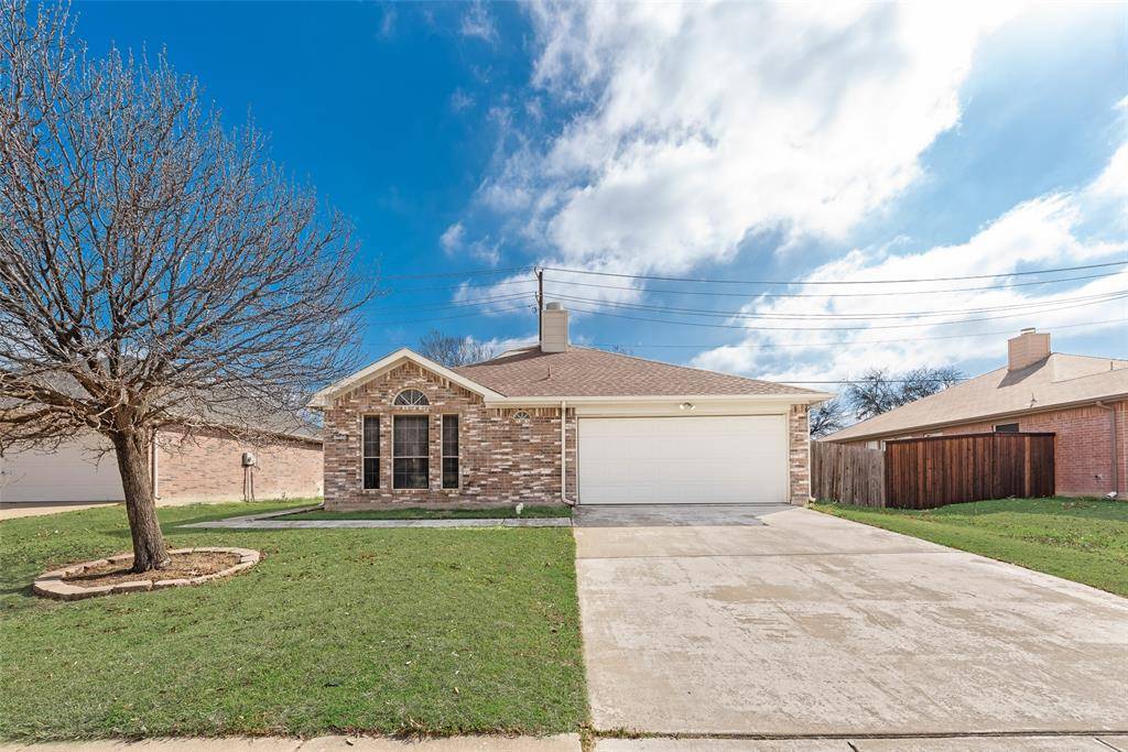 1214 Misty Meadow Drive, Midlothian, TX 76065