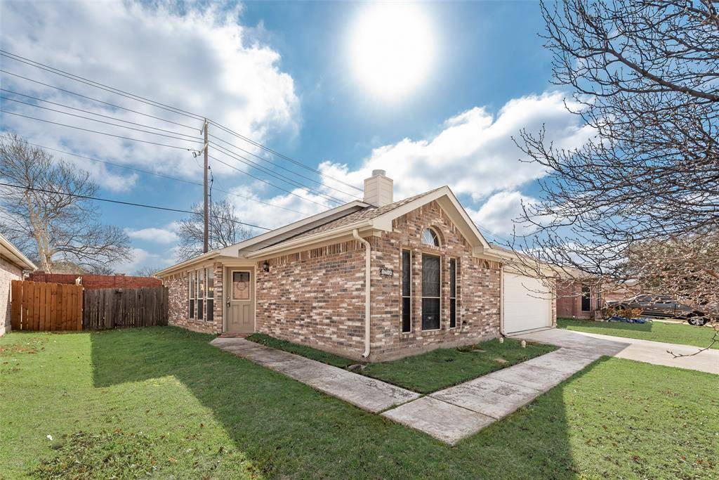 1214 Misty Meadow Drive, Midlothian, TX 76065