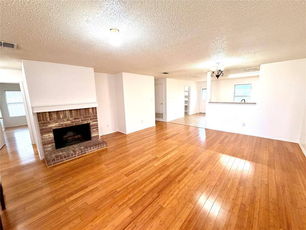 607 Pickwick Lane, Wylie, TX 75098