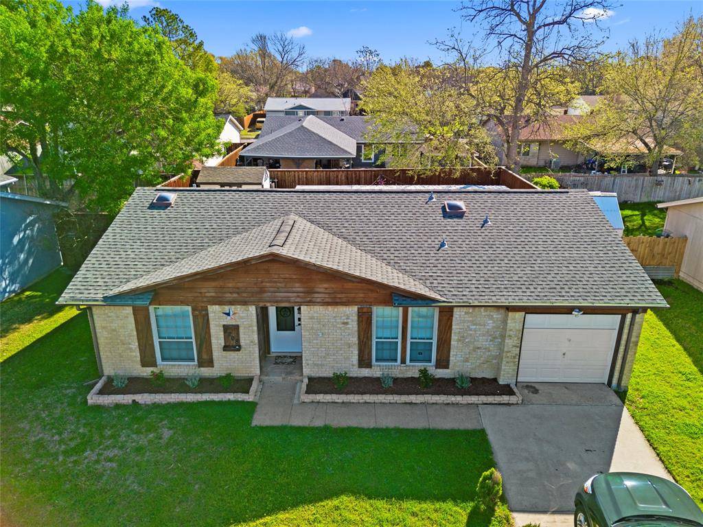 2208 Biscayne Drive W, Irving, TX 75060