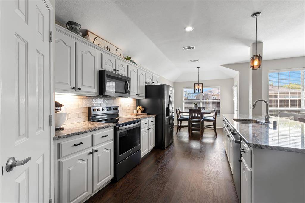 2861 Avery, Rockwall, TX 75032