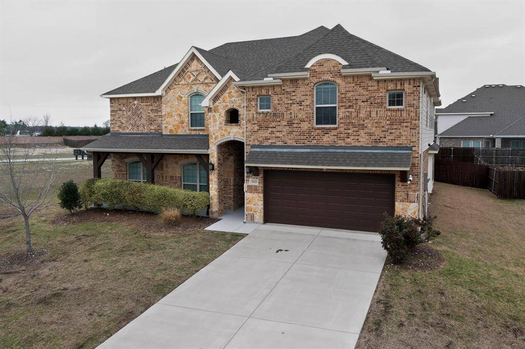 1515 Spring Hill Drive, Cedar Hill, TX 75104