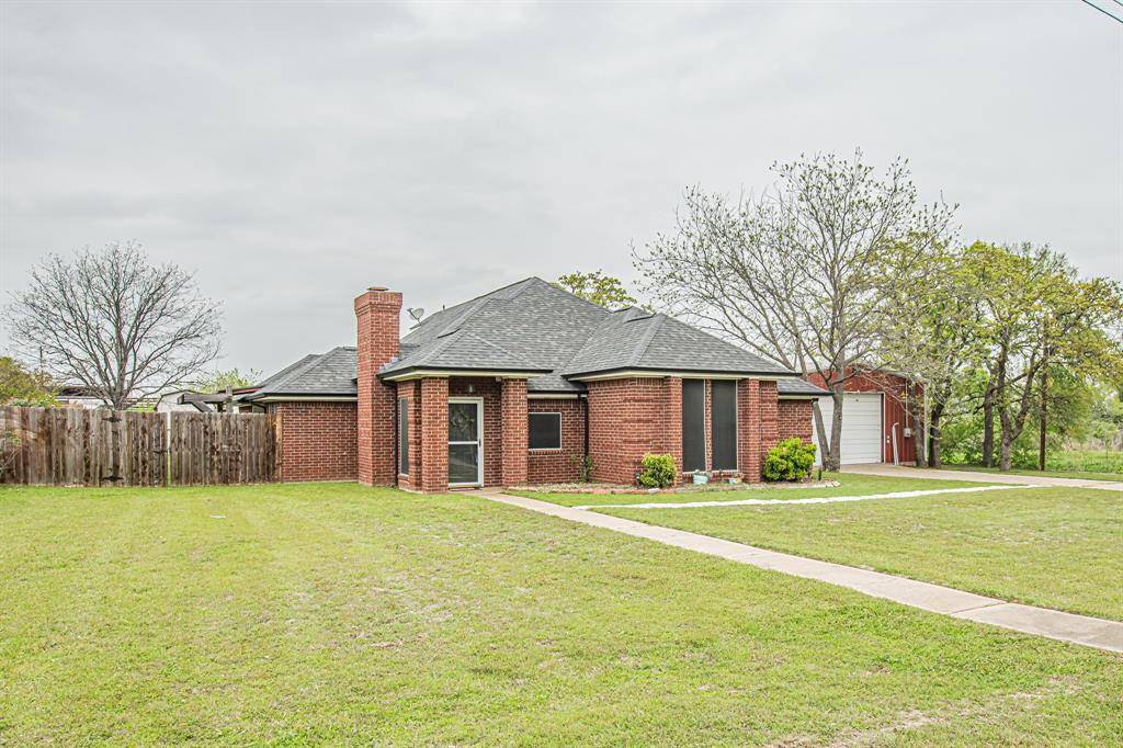 614 Overhill Road, Granbury, TX 76048