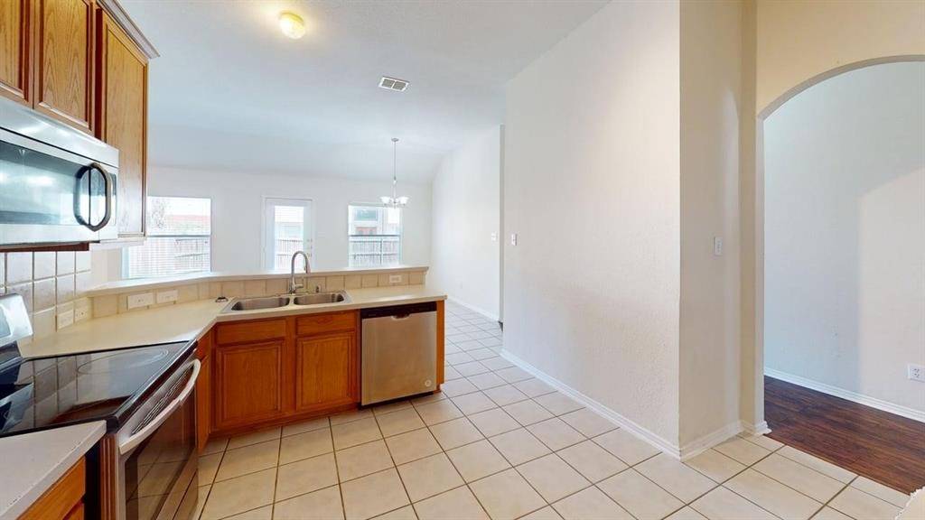 3223 Winding Ridge Circle, Mansfield, TX 76063