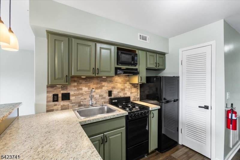 4 Alta Ct #5, Vernon Twp., NJ 07462