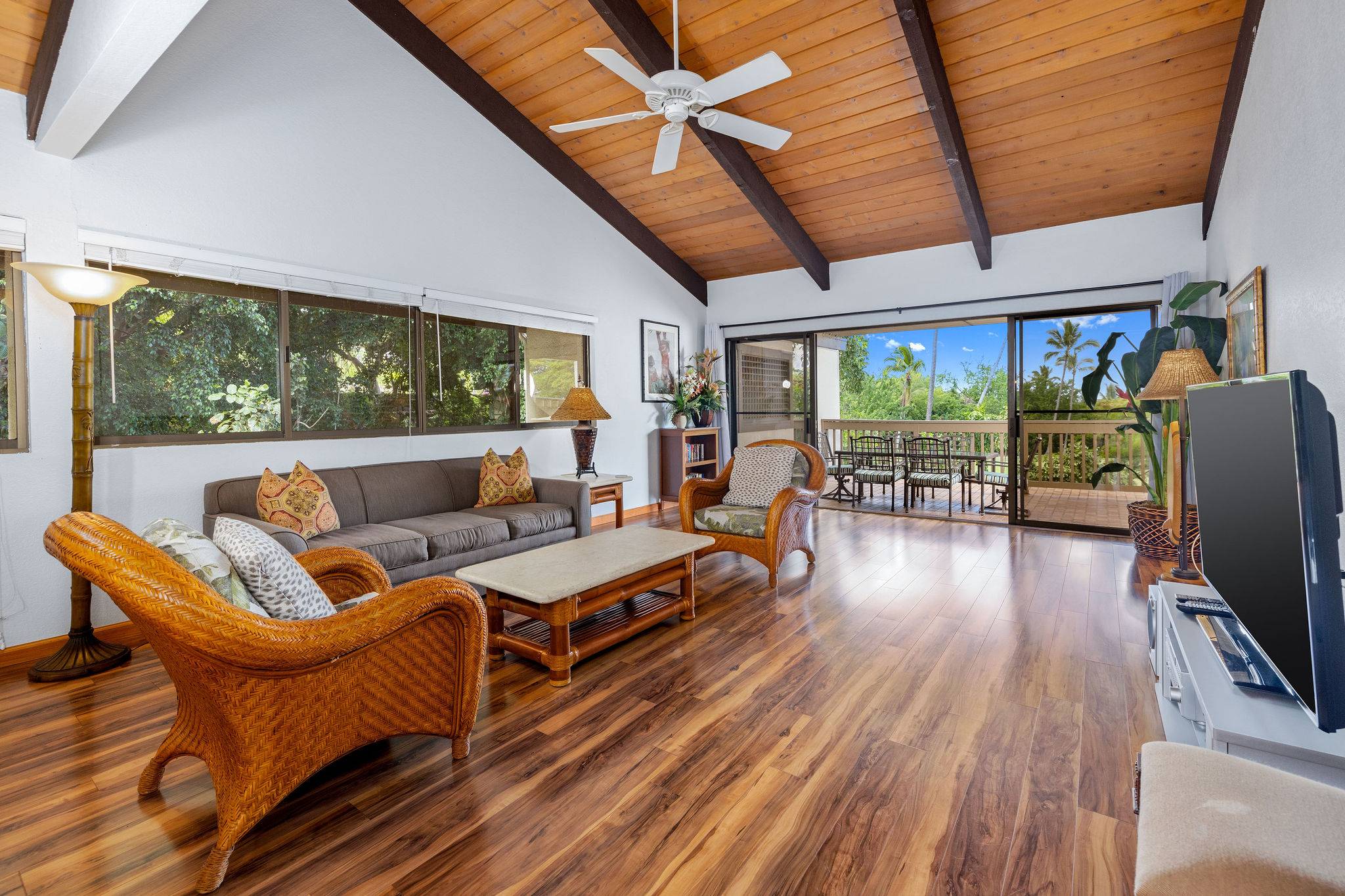 78-6842 KEAUHOU GARDENS I #2201, Kailua-kona, HI 96740