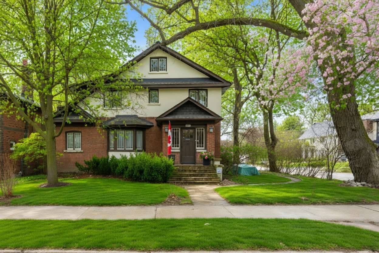 1350 Mount Pleasant RD, Toronto C04, ON M4N 2T3