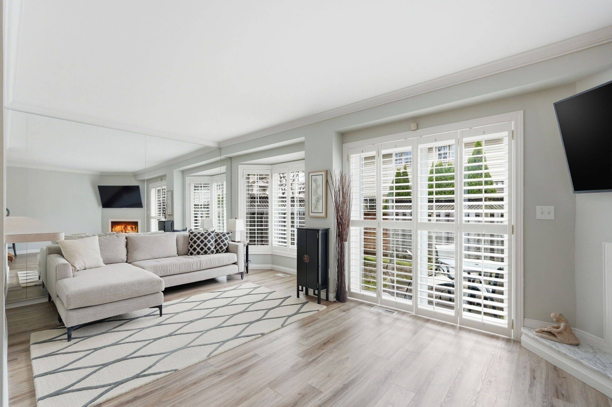 3333 NEW ST #103, Burlington, ON L7N 1N1