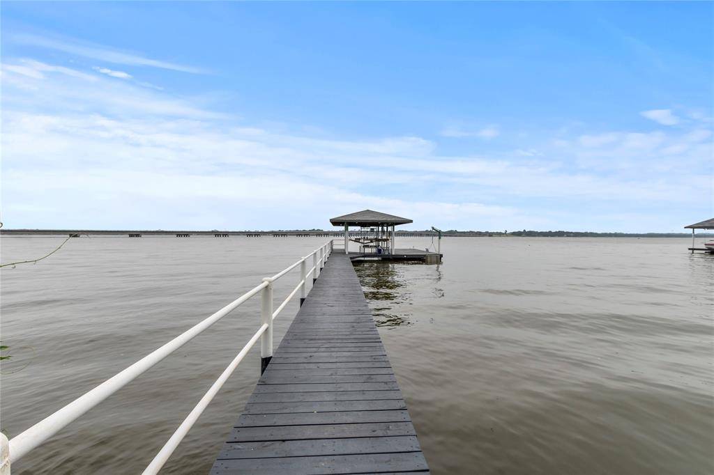 250 Whispering Oaks Trail, Payne Springs, TX 75156