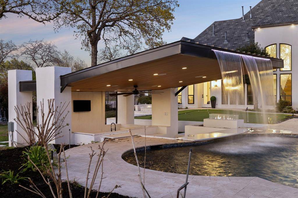 6001 Pine Valley Drive, Flower Mound, TX 75022