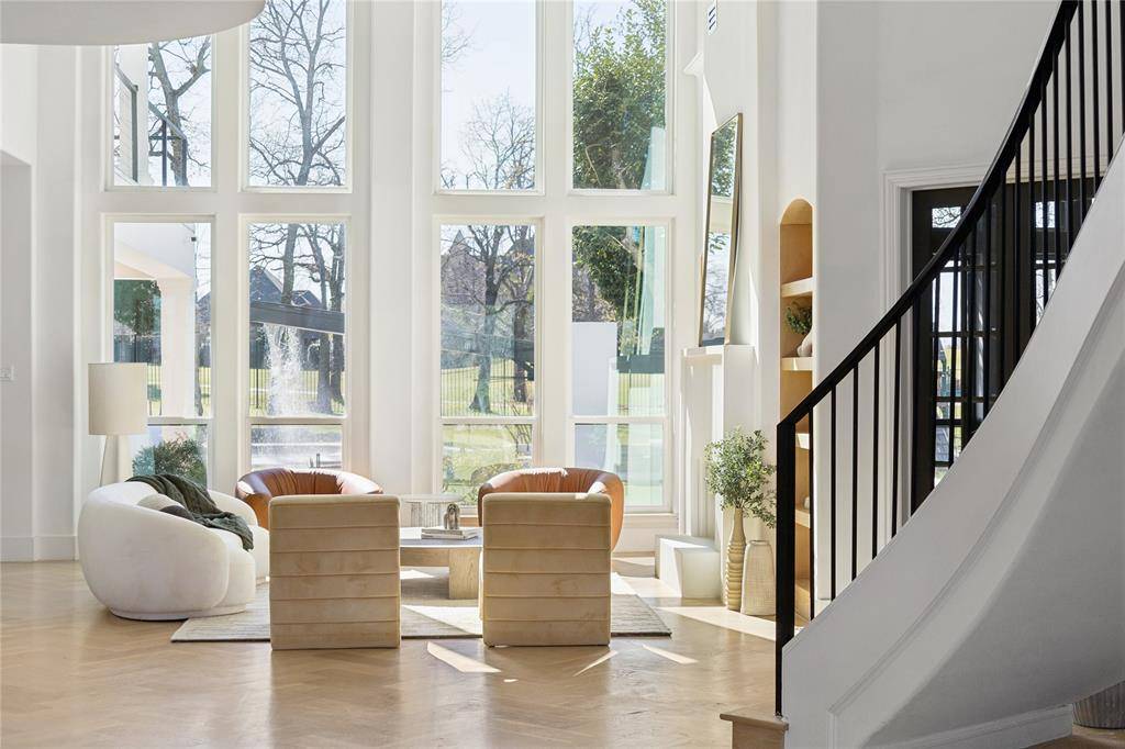 6001 Pine Valley Drive, Flower Mound, TX 75022