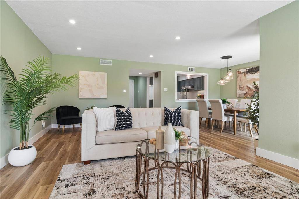 12232 Montego Plaza, Dallas, TX 75230