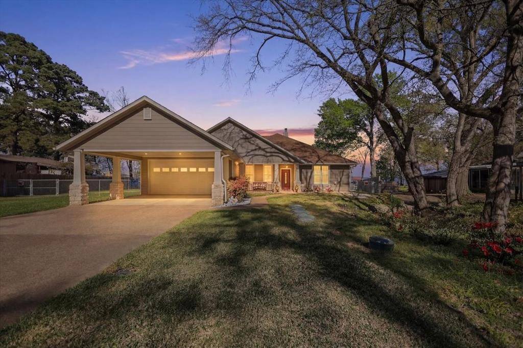 4789 Sunrise Drive, Chandler, TX 75758