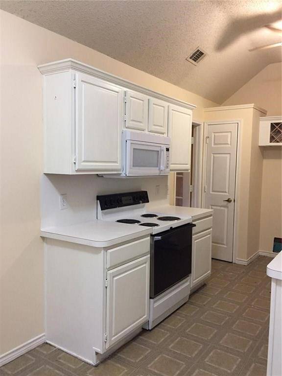 2127 Dover Drive, Carrollton, TX 75006