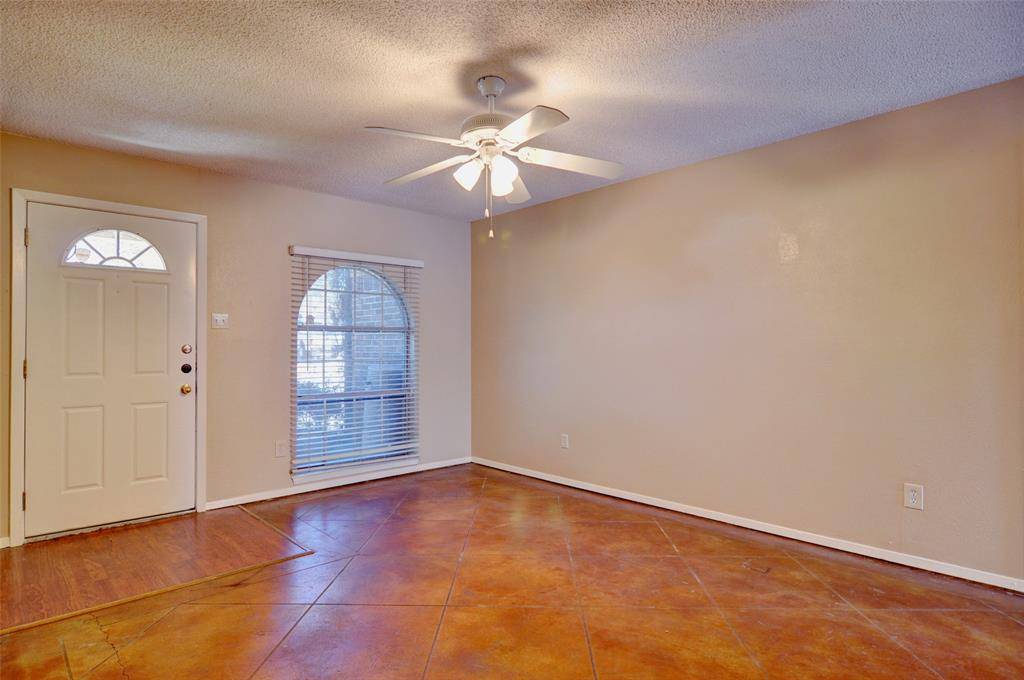 708 Annapolis Drive, Fort Worth, TX 76108