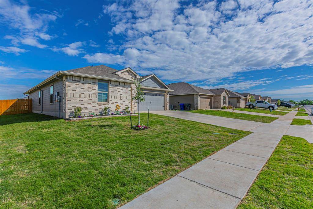 7017 Canadian Drive, China Spring, TX 76633
