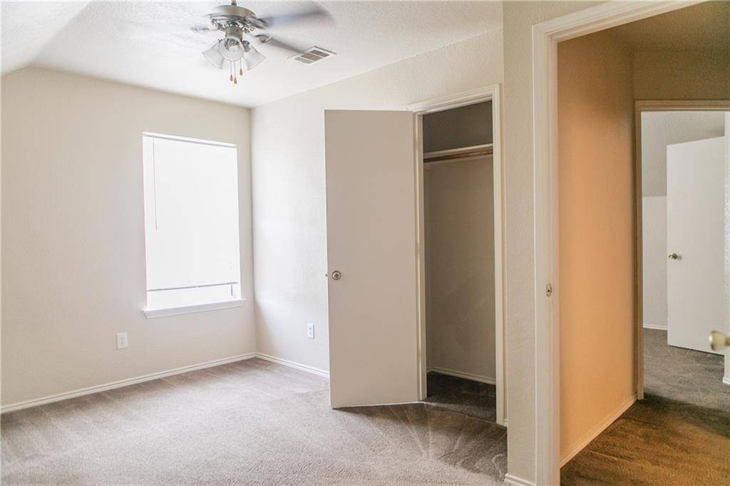 404 Kings Way Drive #A, Mansfield, TX 76063