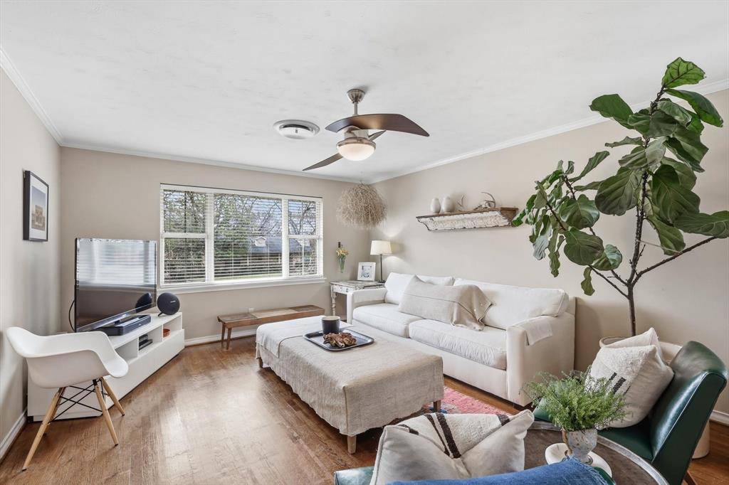 10029 Shadyview Drive, Dallas, TX 75238