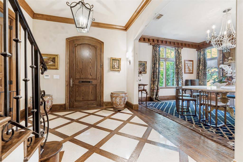 4327 Irving Avenue, Dallas, TX 75219