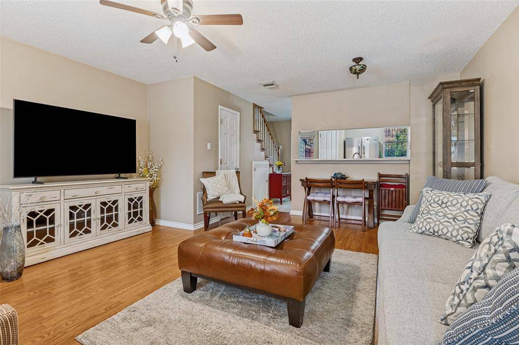 22 Abbey Road, Euless, TX 76039
