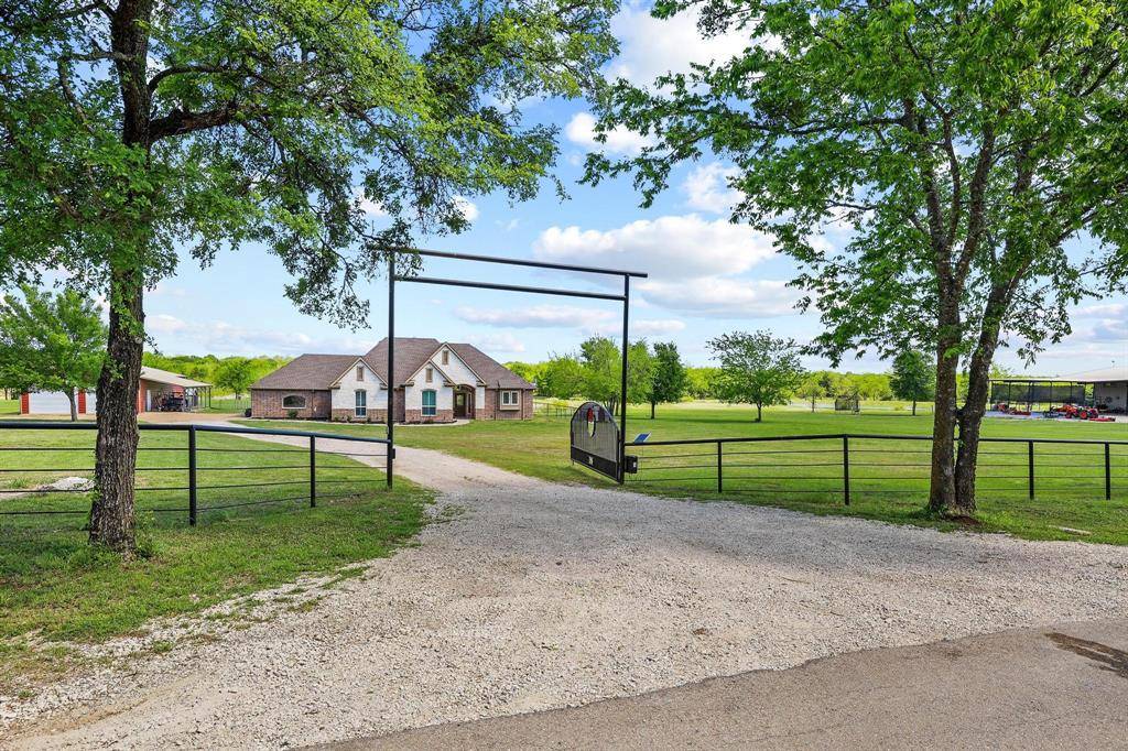 2628 County Road 2510, Quinlan, TX 75474