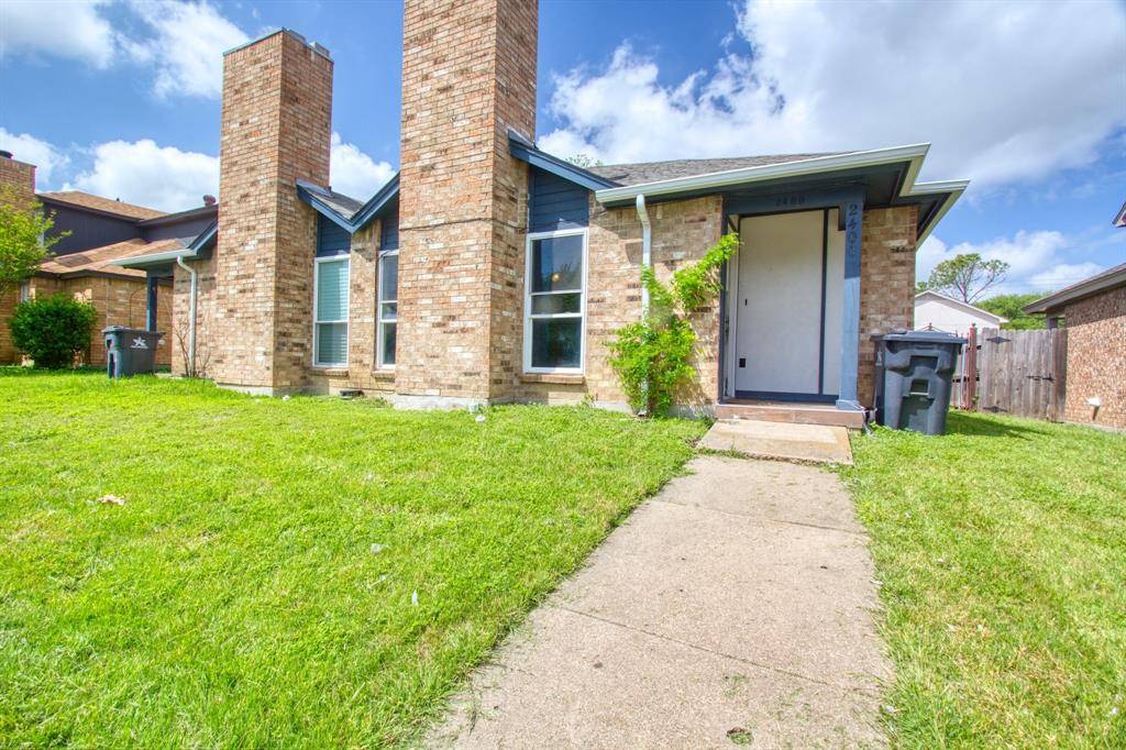 2400 Summer Place Drive, Arlington, TX 76014