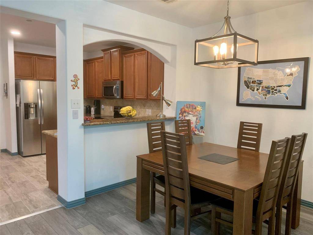 2211 Carlisle Street, Bedford, TX 76021