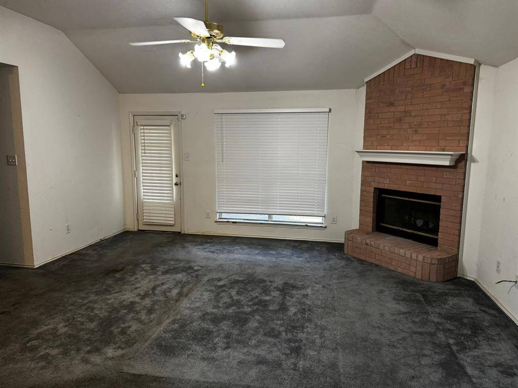 2836 Saint Johns Avenue, Lancaster, TX 75146