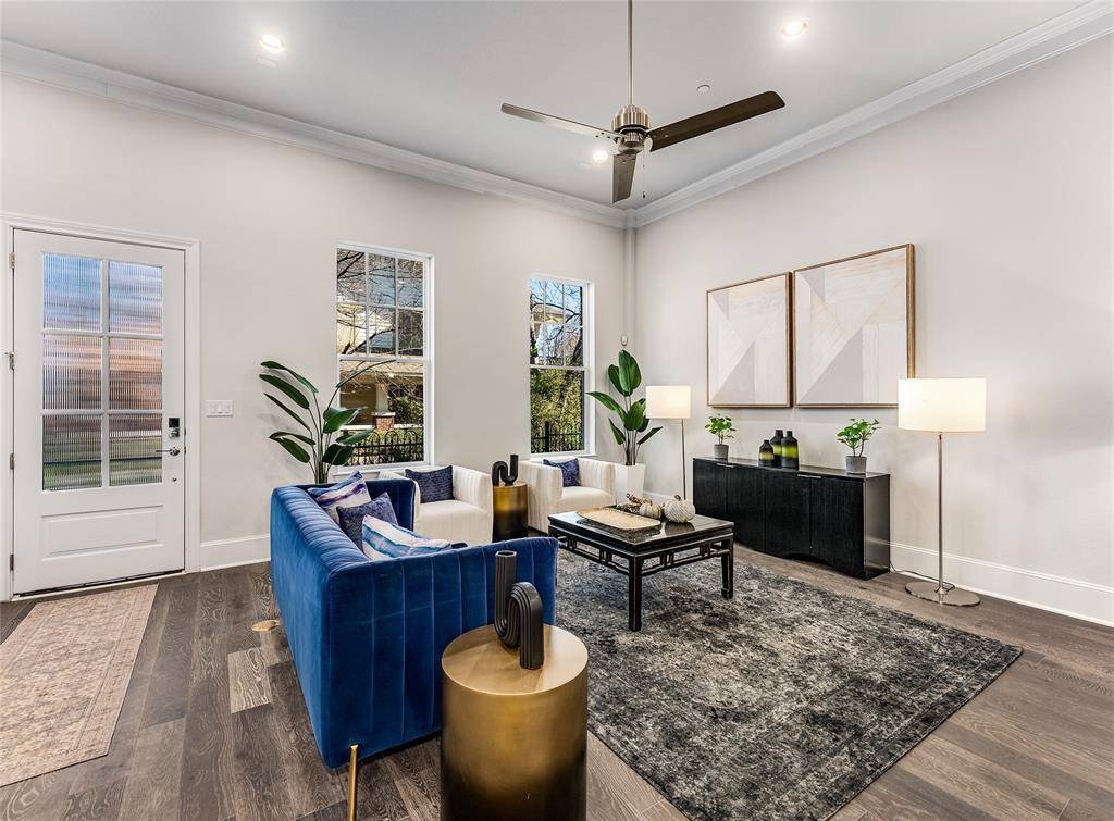 1476 N Avenue, Plano, TX 75074