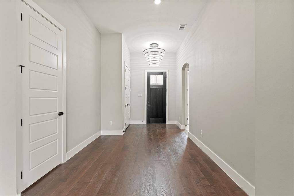 38093 Misty Ridge Drive, Whitney, TX 76692