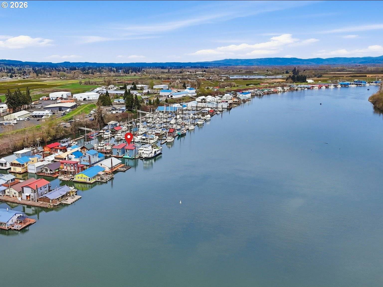 34326 JOHNSONS LANDING RD #C-27, Scappoose, OR 97056