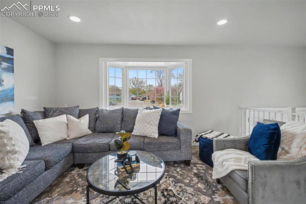 423 Eudora ST, Colorado Springs, CO 80911