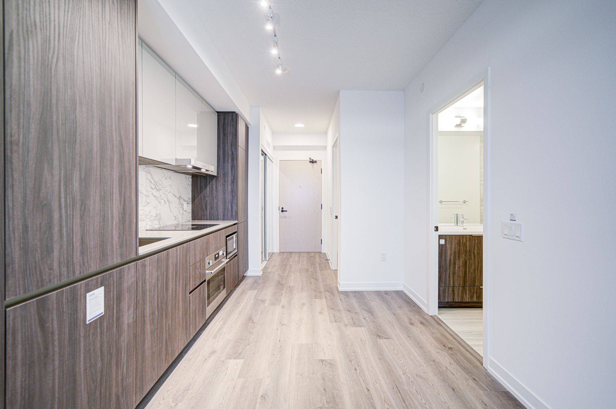 8 interchange WAY #1510, Vaughan, ON L4K 0P9