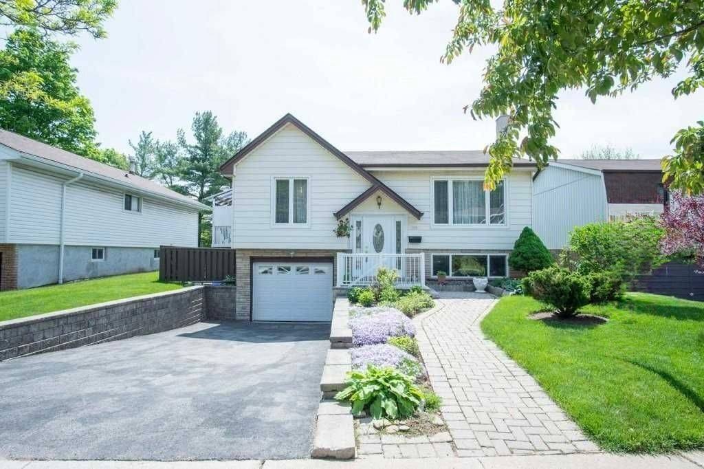 1298 Forest HL, Oakville, ON L6H 2S4