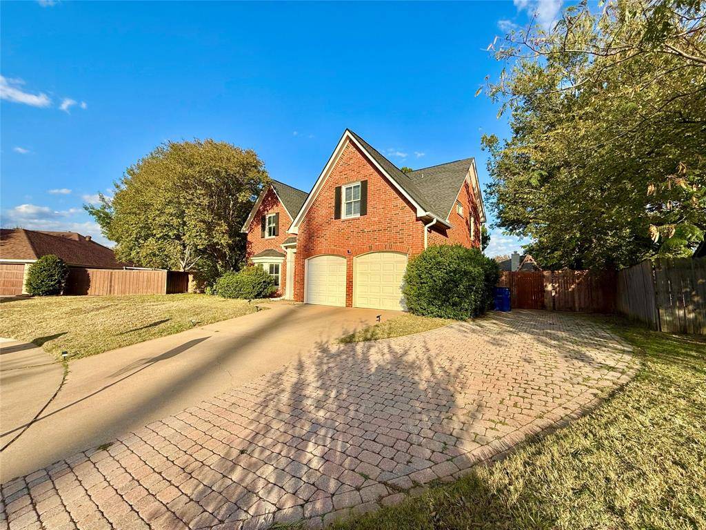 679 Western Trail, Keller, TX 76248