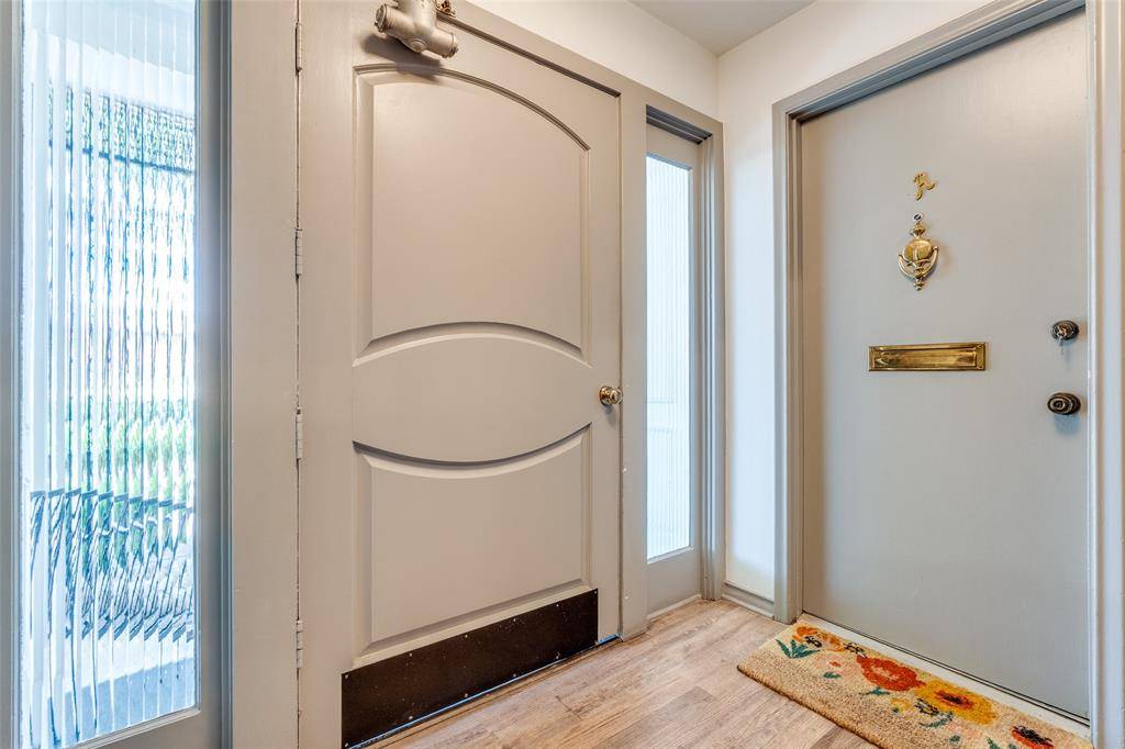 6230 Bandera Avenue #A, Dallas, TX 75225