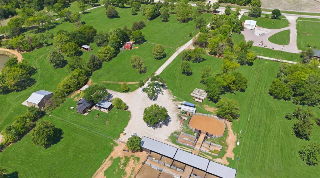 10642 Fm 902, Collinsville, TX 76233