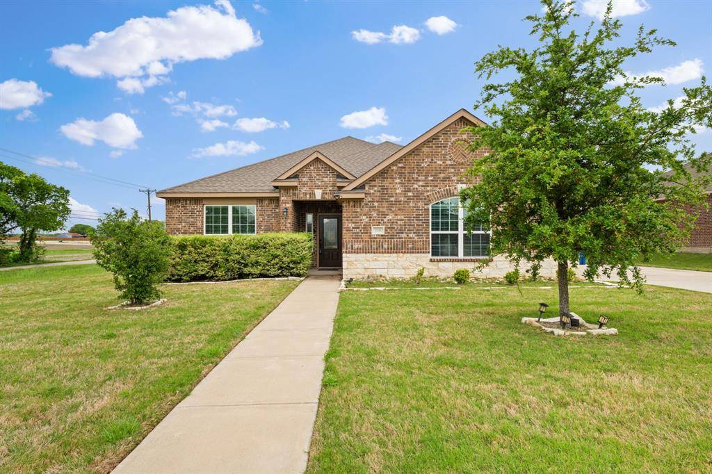 719 Milas Lane, Glenn Heights, TX 75154