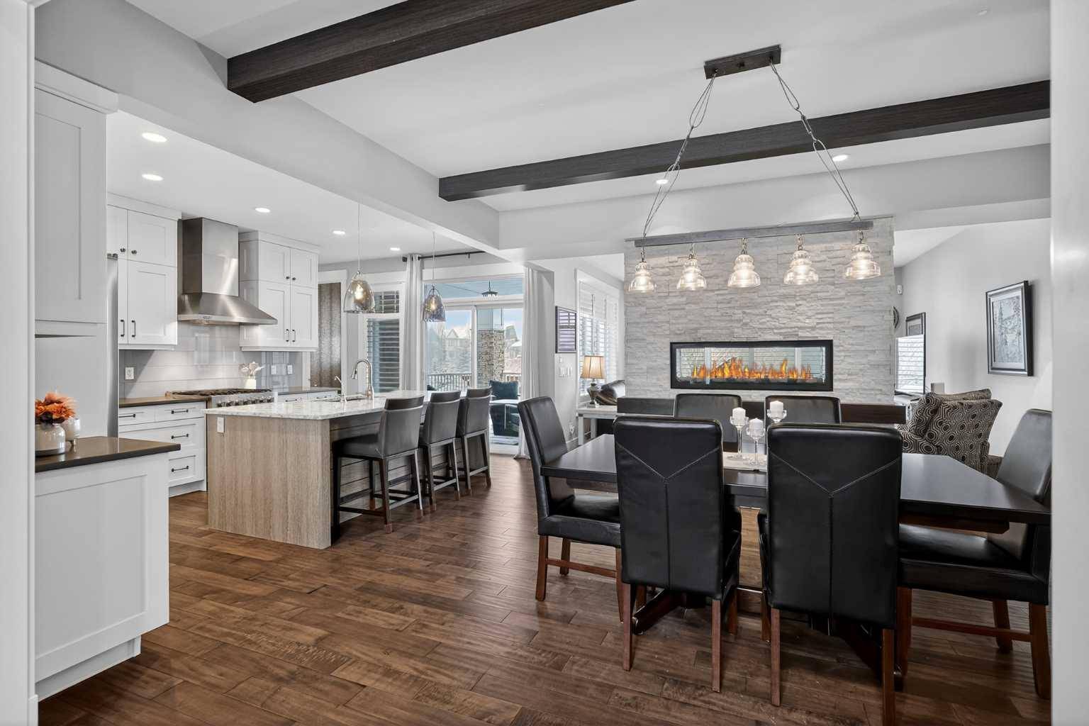 616 Coopers CRES SW, Airdrie, AB T4B 0X5