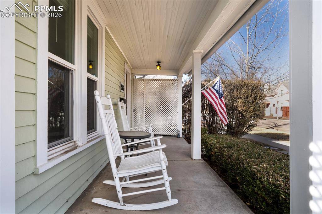 215 E Jefferson ST, Colorado Springs, CO 80907