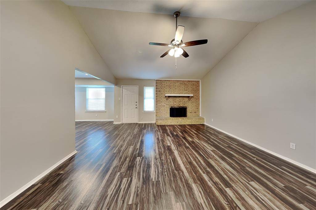 7320 Echo Hill Drive, Watauga, TX 76148