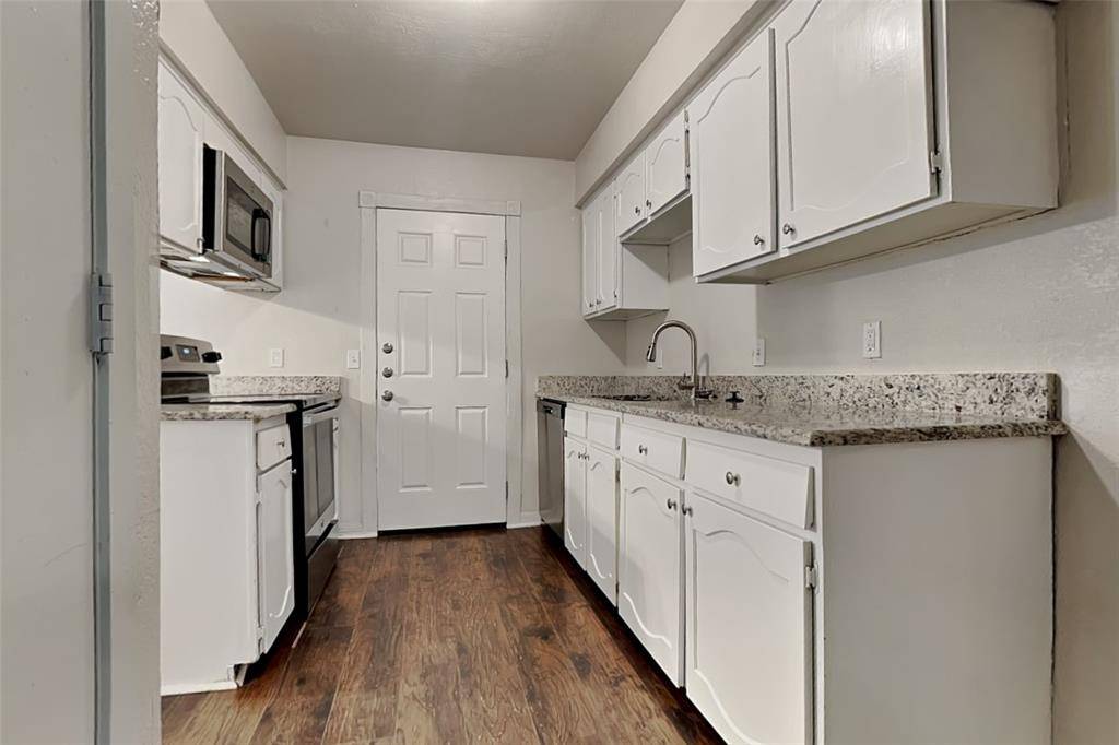 5317 Windy Meadow Drive, Arlington, TX 76017